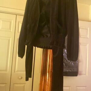 Black valor jogging suit gathered waist